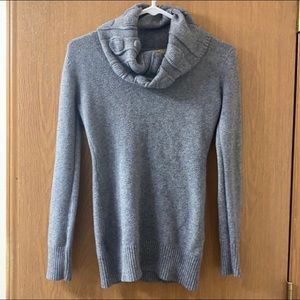 BUNDLE OF 4 Juniors Womens Sweaters